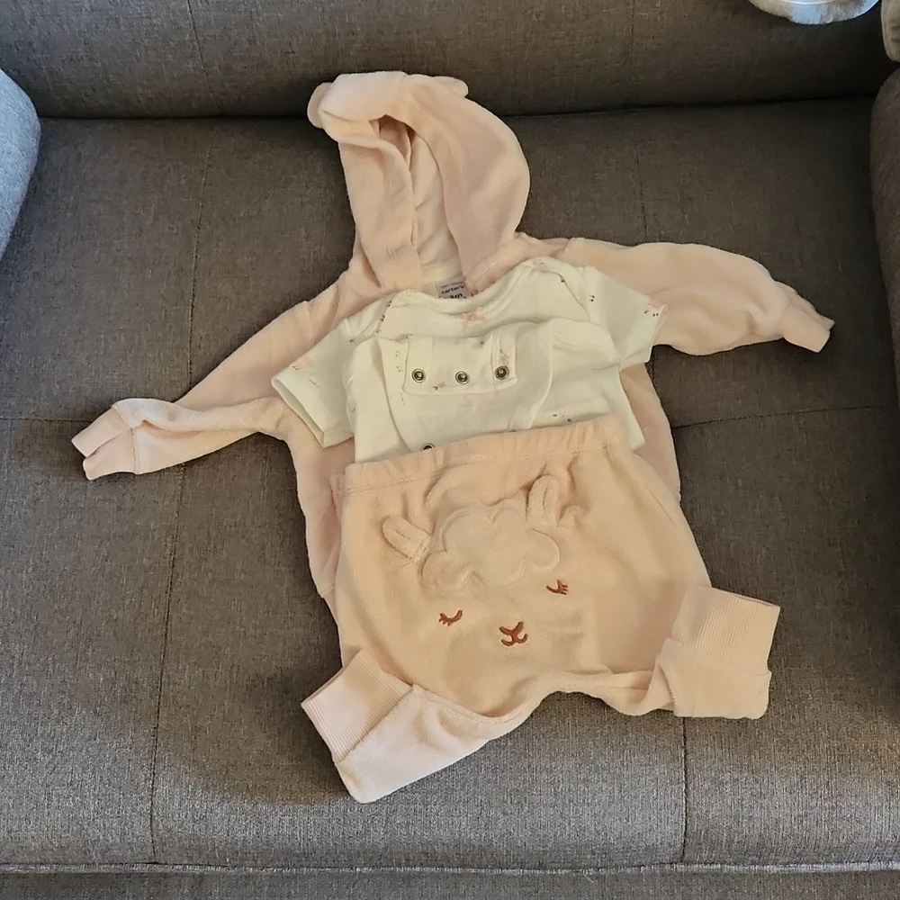 Carter's 3 piece cardigan set soft pink 3 months - Picture 2 of 8